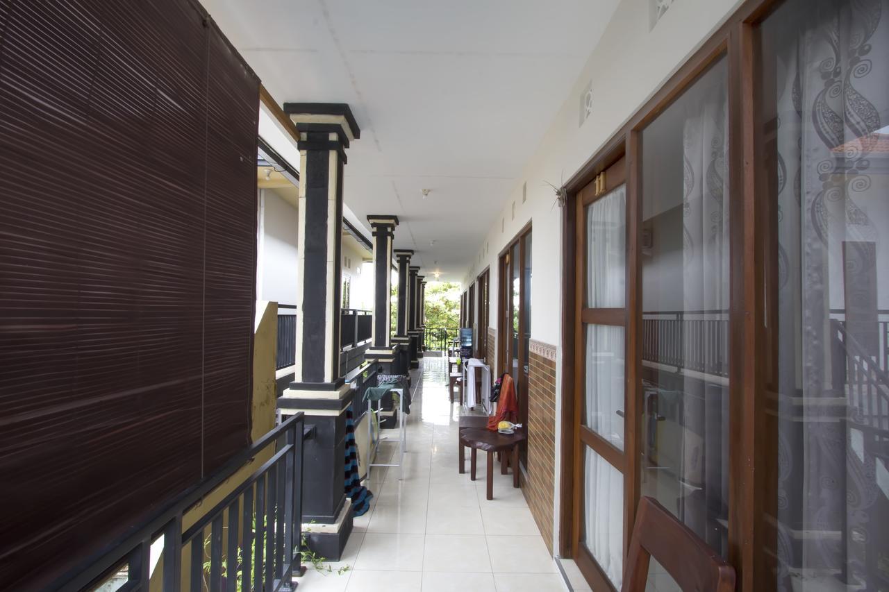 Putra Dadi Guest House Canggu Exterior foto